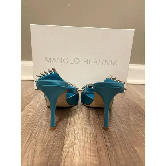 MANOLO BLAHNIK Satin Lurum 90 Heels